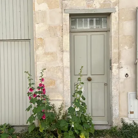 L'escale La Rochelle (Charente-Maritime)